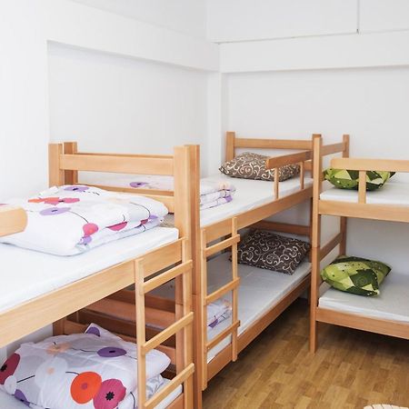 Hostel Jellostone 베오그라드 외부 사진
