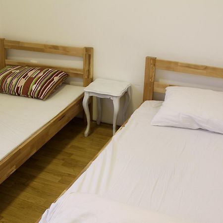 Hostel Jellostone 베오그라드 외부 사진