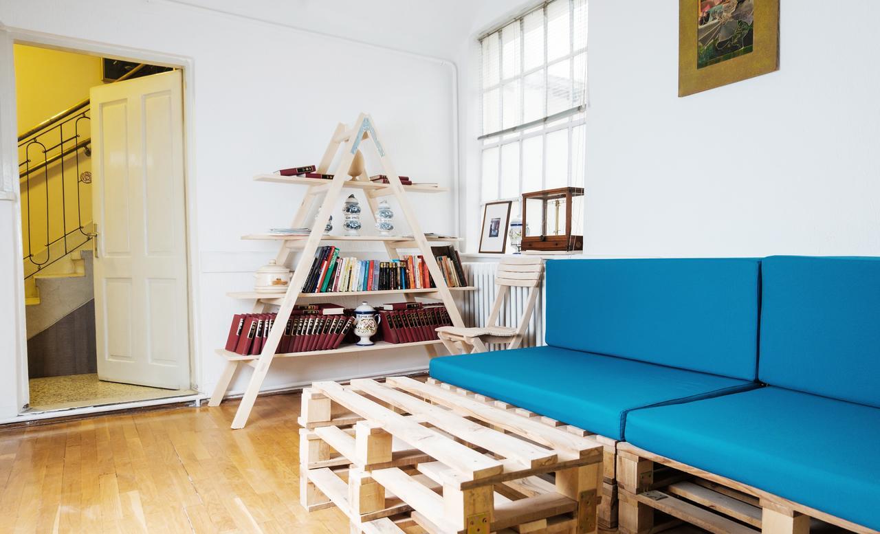 Hostel Jellostone 베오그라드 외부 사진