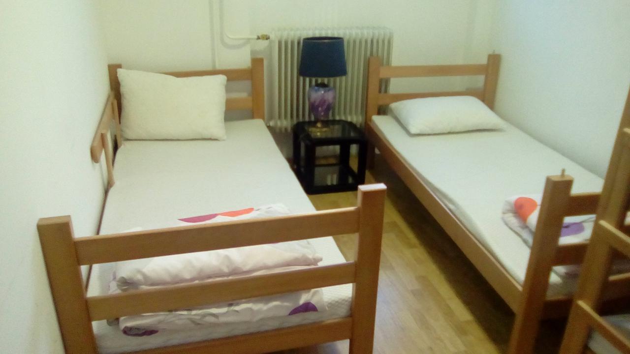 Hostel Jellostone 베오그라드 외부 사진