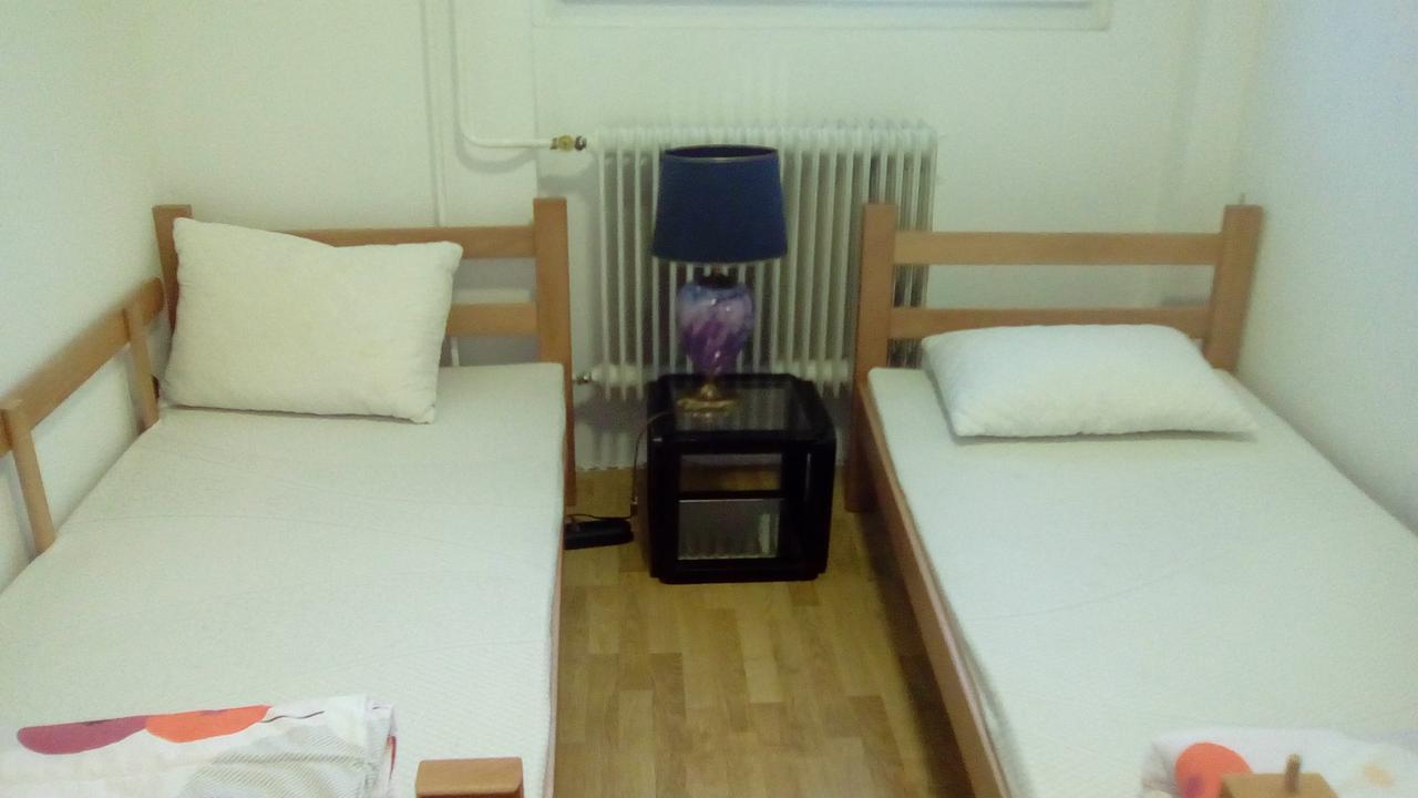 Hostel Jellostone 베오그라드 외부 사진